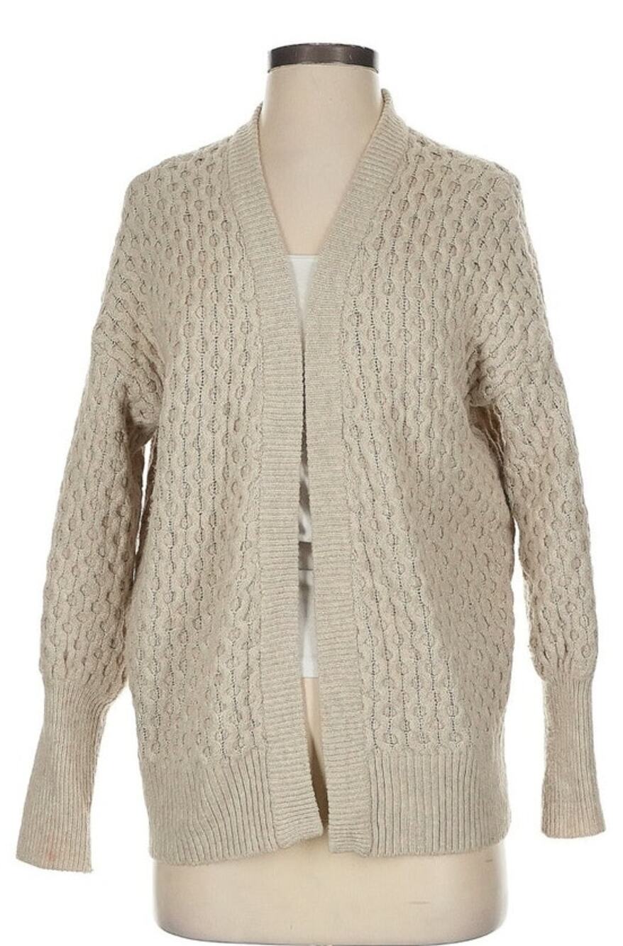 Universal Thread Women's XS Oversized Chunky Grandpa Sweater Cream Open Front